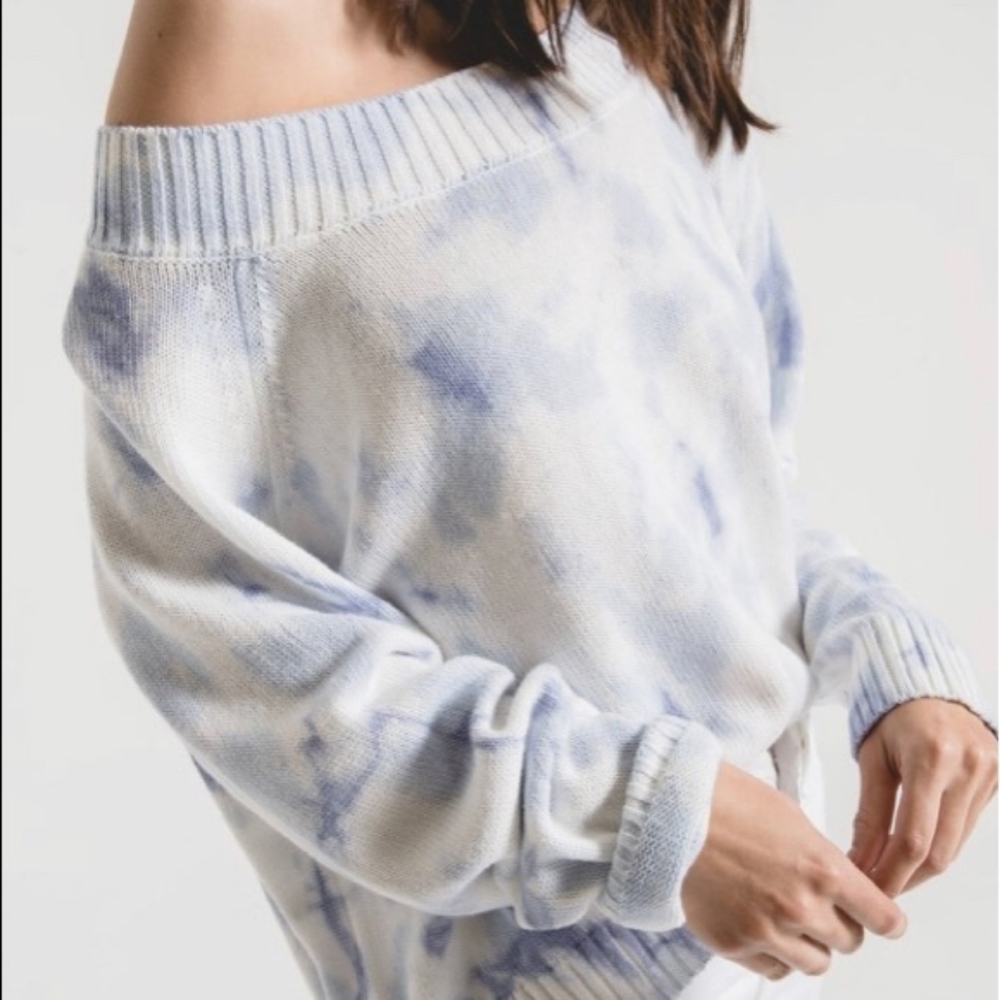 Blue tie dyed sweater